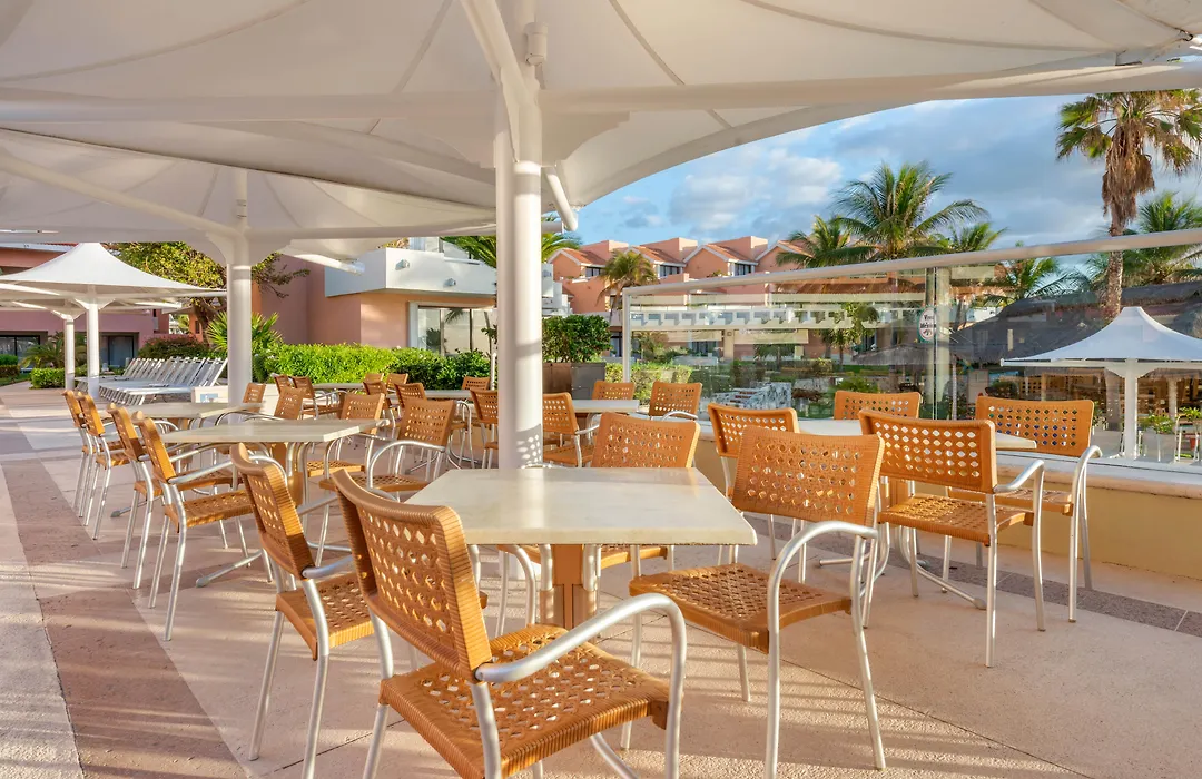 Wyndham Grand Cancun All Inclusive Resort & Villas-1